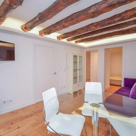 Apartamento Oleiro 7 *