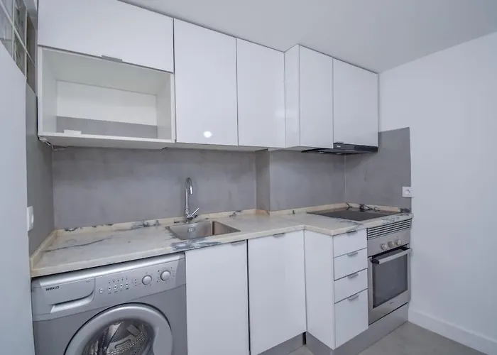 Апартаменти Oleiro 7