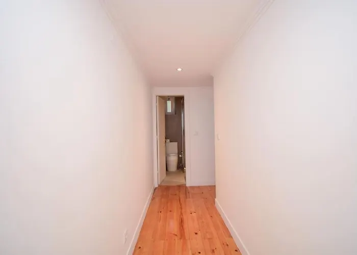 Апартаменти Oleiro 7 *