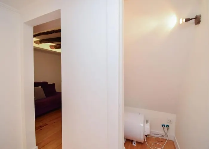 Oleiro 7 Лісабон